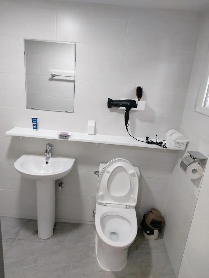 Ara Guesthouse Busan Guest house