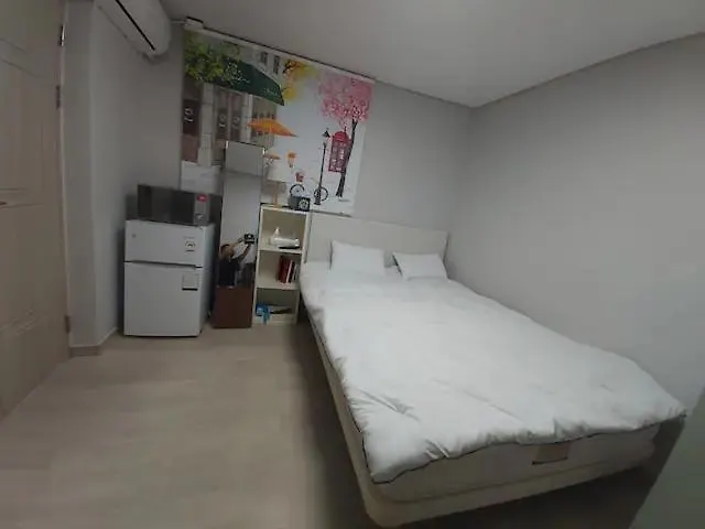 Ara Guesthouse Busan Guest house