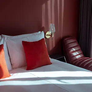 https://hotel-alice-and-trunk.jejukoreahotels.com