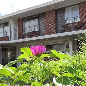Kuirau Park Motor Lodge- Thermal Mineral Pool Motel Rotorua